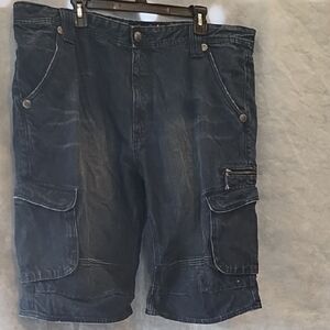 Rivet De Cru Cargo Jean Shorts